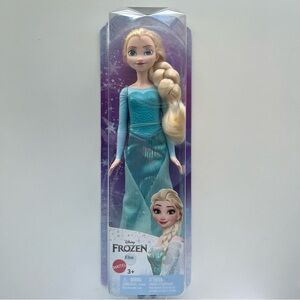 Disney Frozen Elsa fashion doll